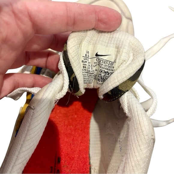 Nike Air Ghost Racer Size 6.5 Men’s, 8 Women’s Copy And Paste-CT2537-100 - Picture 9 of 9